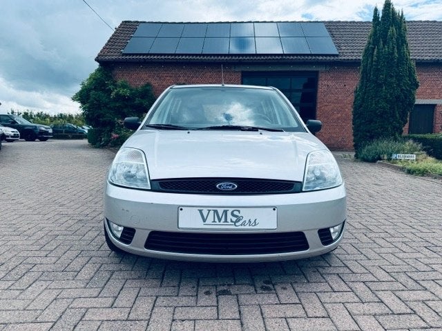 Ford Fiesta 1.3 Benzine * Garantie * EURO4 *, 1299 cc, Stof, Zwart, 4 cilinders