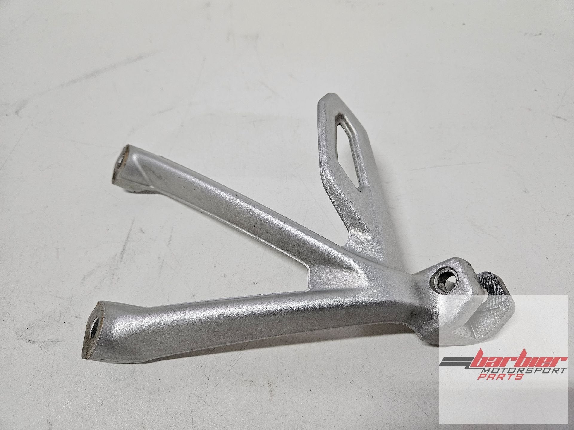 BMW R1200GS VOETSTEUN HOUDER PASSAGIER 8526741 LINKS, -BMW, Enlèvement ou Envoi, Utilisé, -DOU STEP