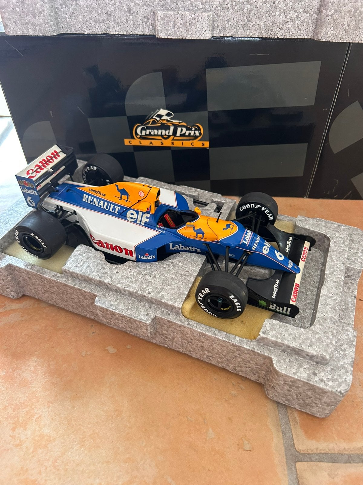 Exoto 1/18 Renault williams FW14B#6 ricardo patresse gp 1992, Enlèvement ou Envoi, Comme neuf, Voiture, Autoart