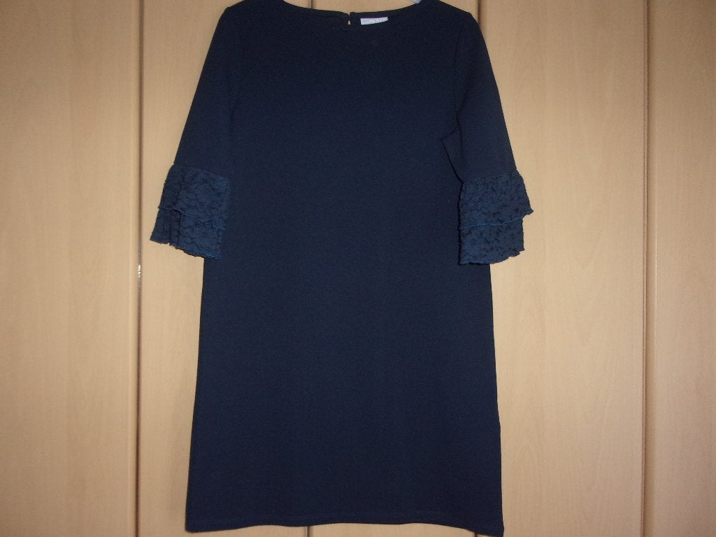 Heel mooi jurkje met 3 kwart mouwtjes. Maat 146, Kinderen en Baby's, Kinderkleding | Maat 146, Meisje, Ophalen of Verzenden, Zo goed als nieuw