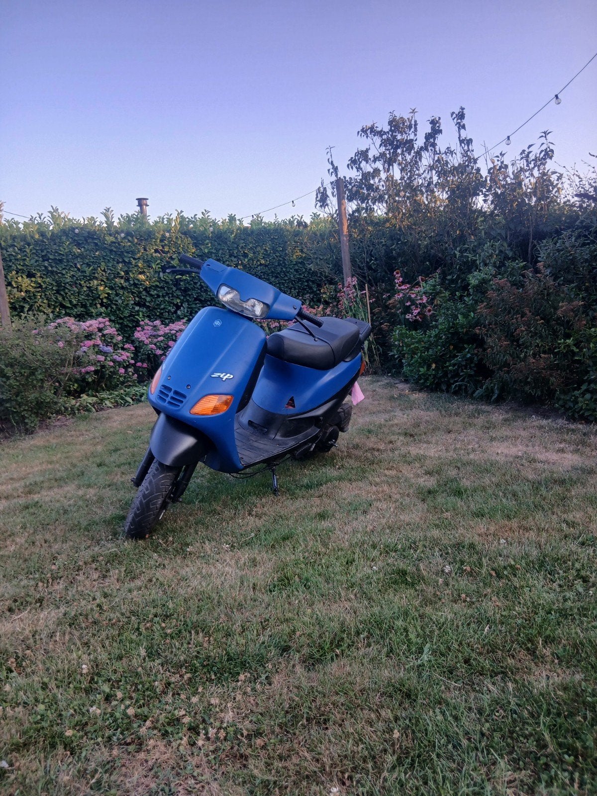 PIAGGIO ZIP TYPE 2 MET B KLASSE PAPIEREN, Fietsen en Brommers, Ophalen, Zip