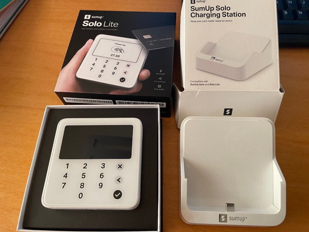 Sumup card reader & charging station, Ophalen