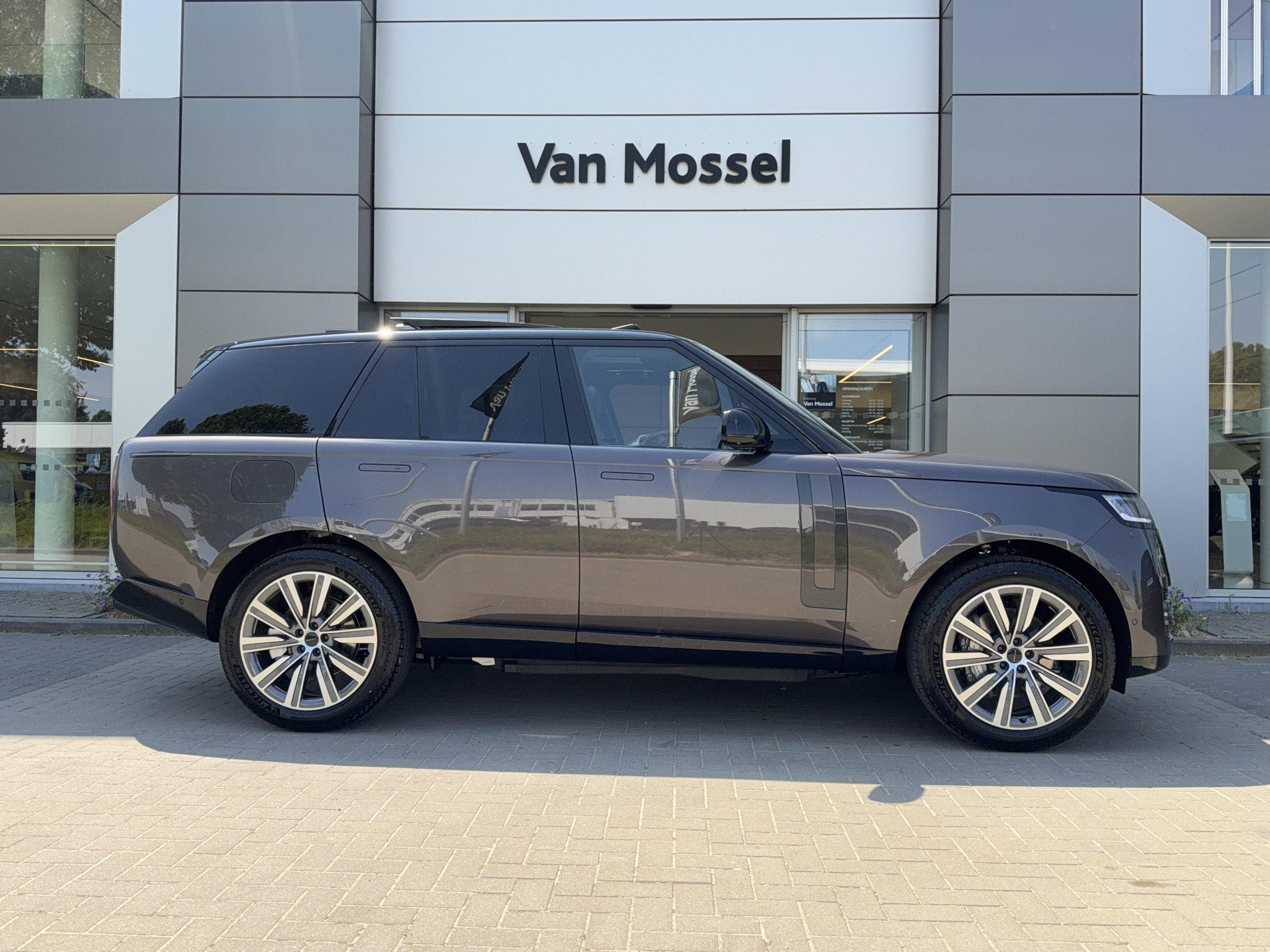 Land Rover Range Rover SWB P460e HSE AWD Auto. 26MY, Autos, Achat, Entreprise, 2 places, Noir