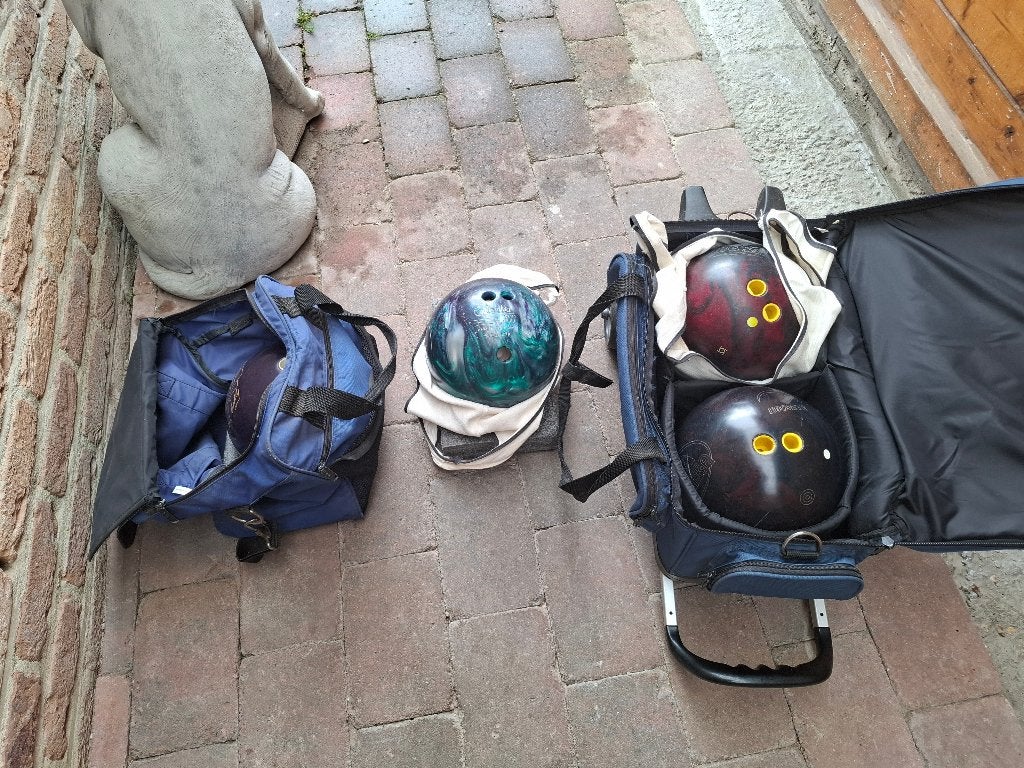Bowling ballen, Ophalen, Gebruikt
