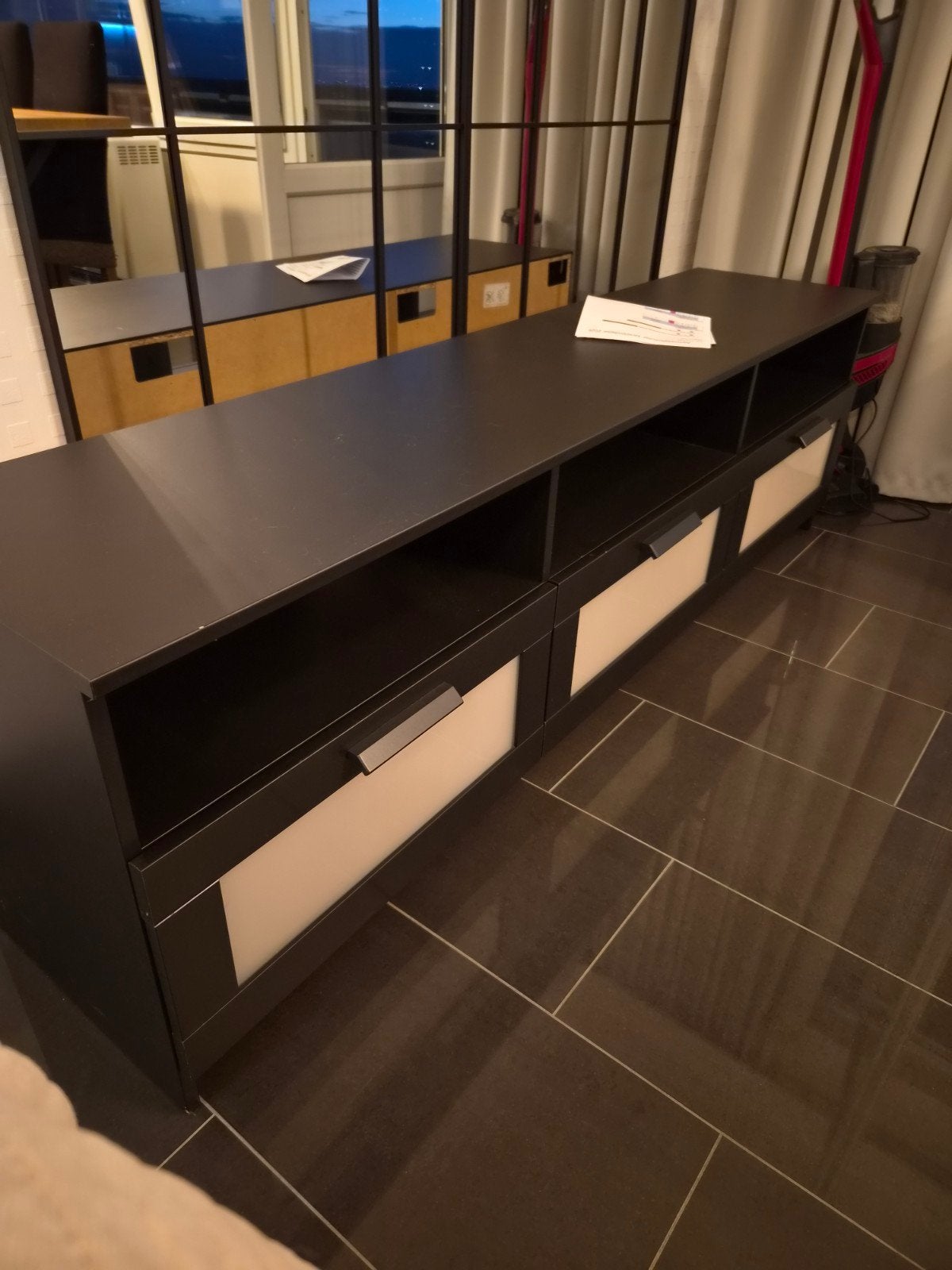 tv meubel, Ophalen