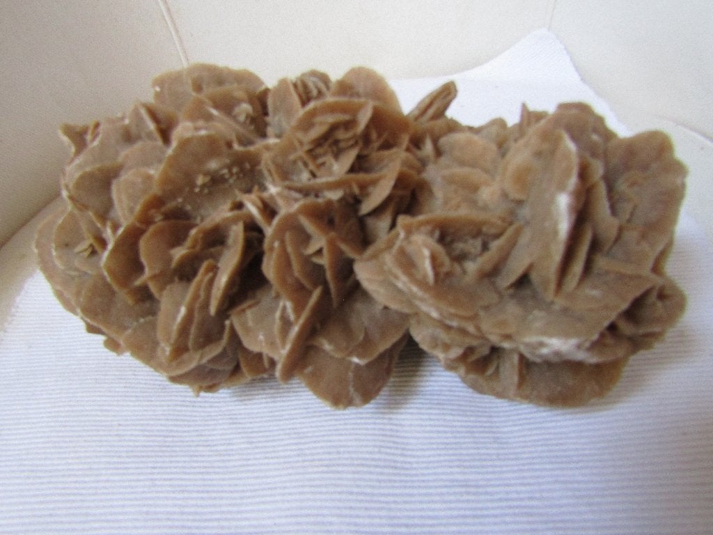 Formidable  "Rose des sables" fossilisée de 2,6kg, Collections, Minéraux & Fossiles, Enlèvement ou Envoi, Minéral
