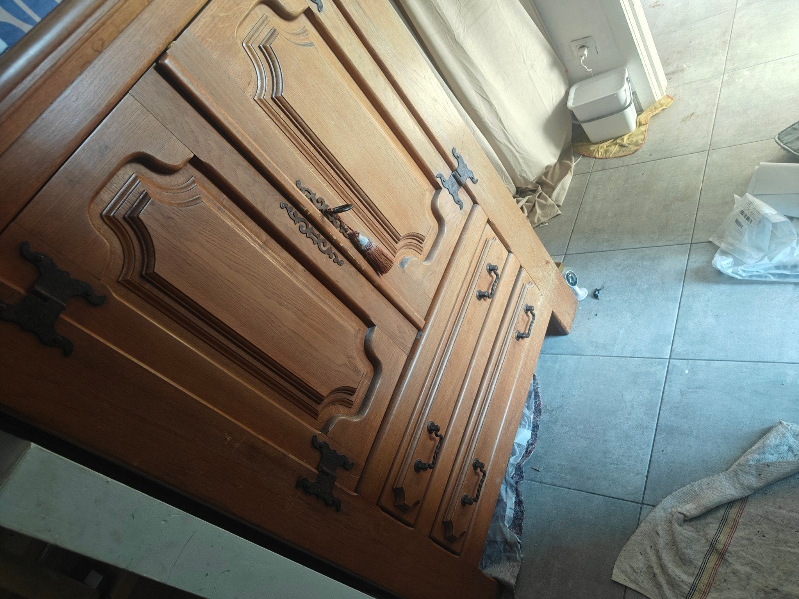 kast, Ophalen