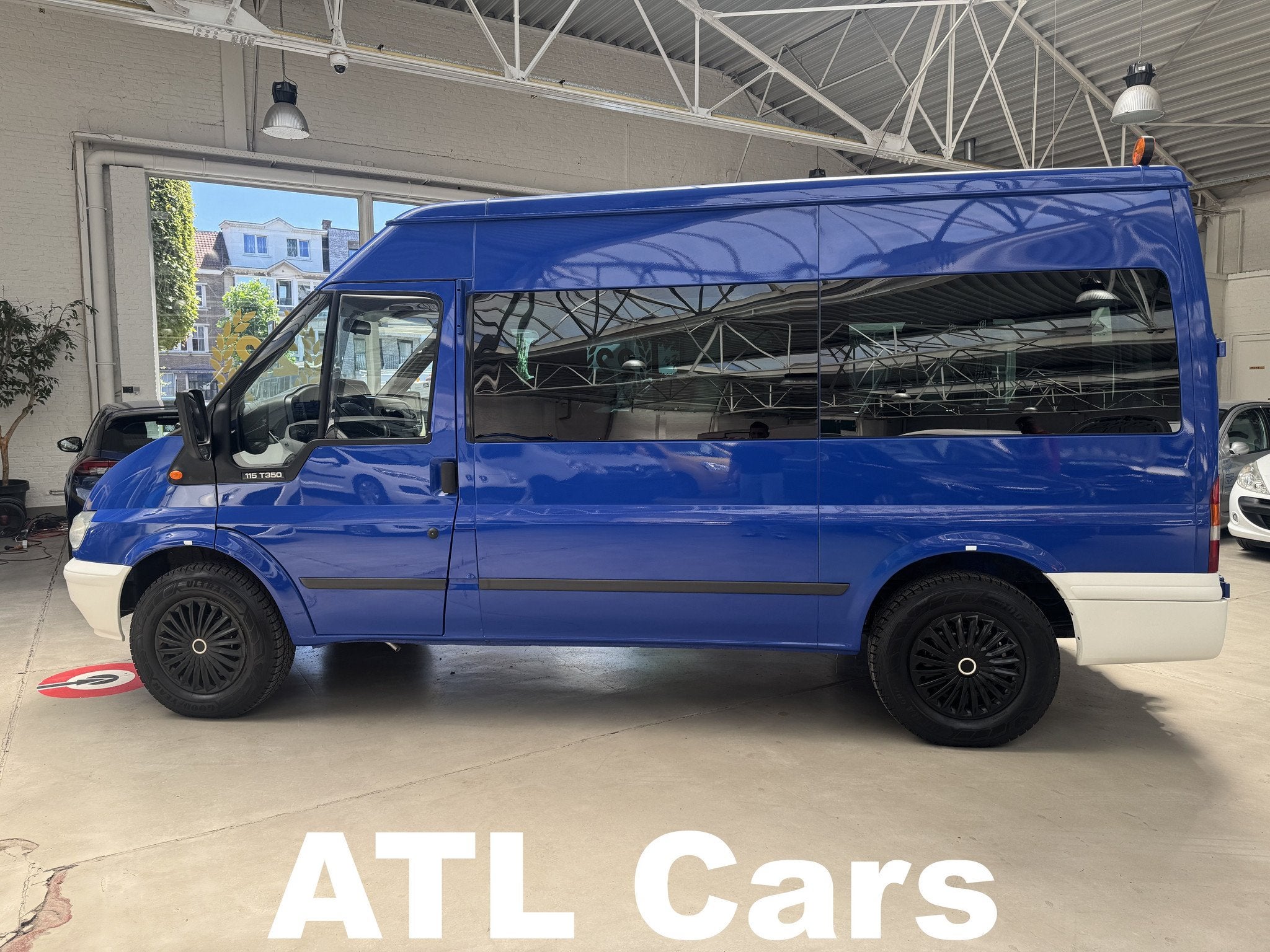 Ford Transit 2.4 Diesel | 1ste Eig | 8+1 Pers | Webasto | AI, Auto's, Gebruikt, Electronic Stability Program (ESP), 4 cilinders