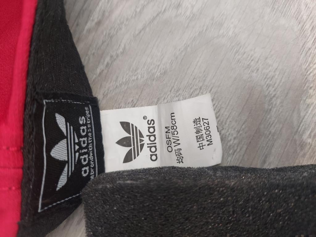 Bonnet Adidas, Vêtements | Hommes, Chapeaux & Casquettes, Enlèvement ou Envoi, Casquette