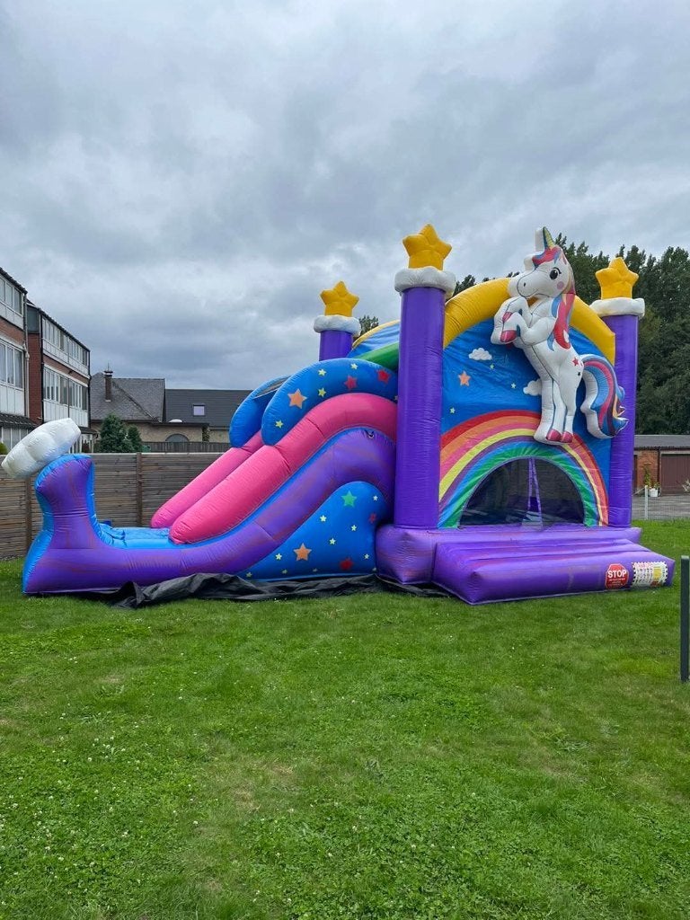 geliefd springkasteel unicorn, Enlèvement