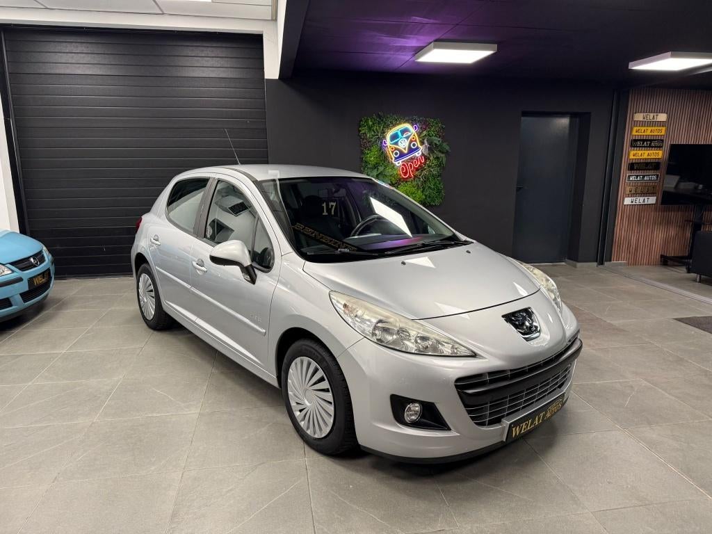 PEUGEOT 207 BENZINE 2012 NIEUW STAAT, Autos, Bluetooth, Achat, Entreprise, Noir