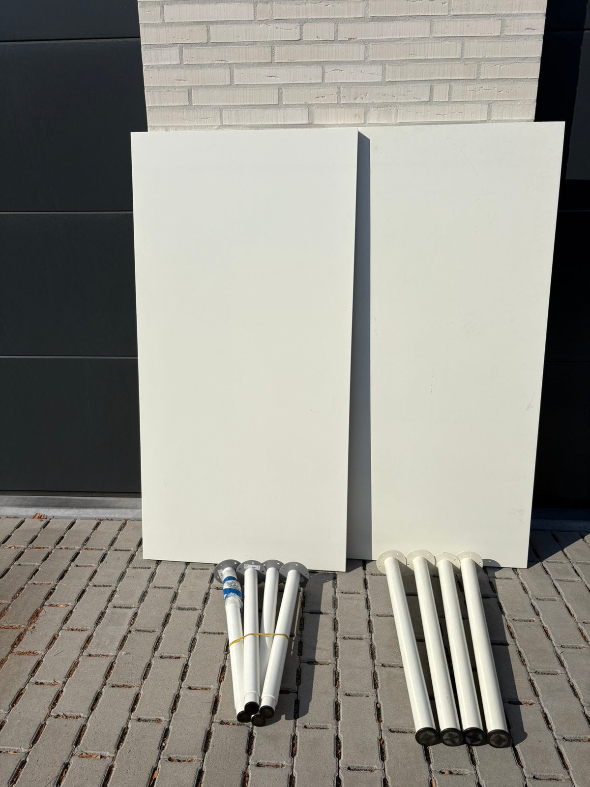 2 witte bureautafels 100  75 cm – Verstelbare/vaste poten, Ophalen, Zo goed als nieuw