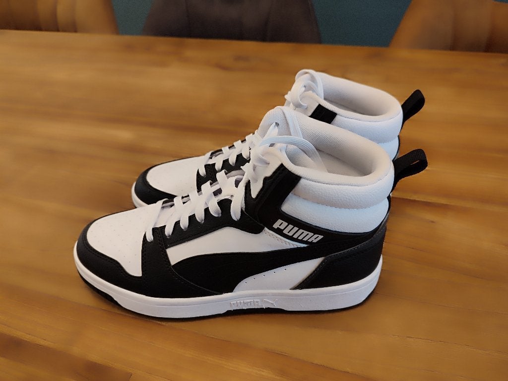 Puma Rebound V6 Mid sneakers - Maat 39, Puma, Enlèvement ou Envoi, Comme neuf, Baskets
