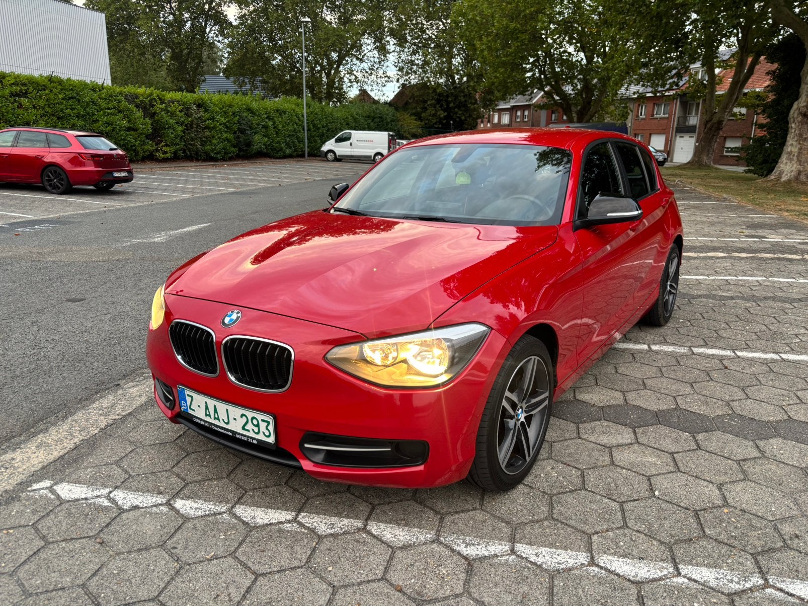 Zeer mooie BMW 118D SPORTLINE  Automaat met 111000 km ., Auto's, Automaat, Zwart, 4 cilinders, 5 deurs