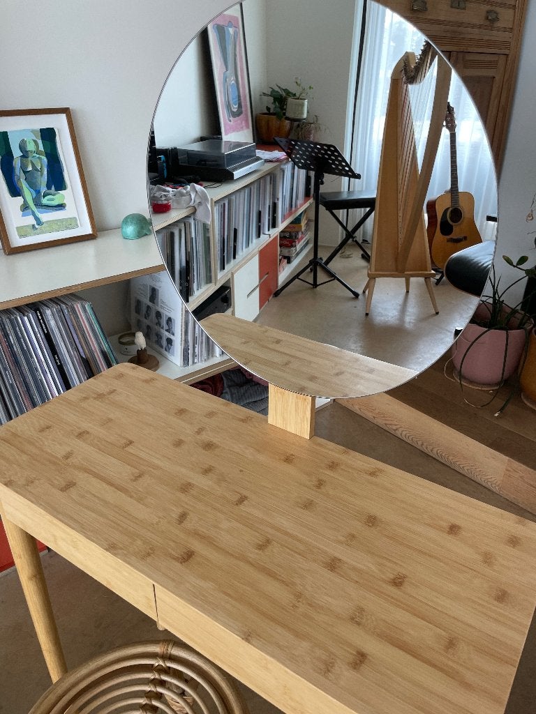Leuke kaptafel in bamboehout met krukje, Huis en Inrichting, Ophalen, Gebruikt, 100 tot 150 cm, Boho