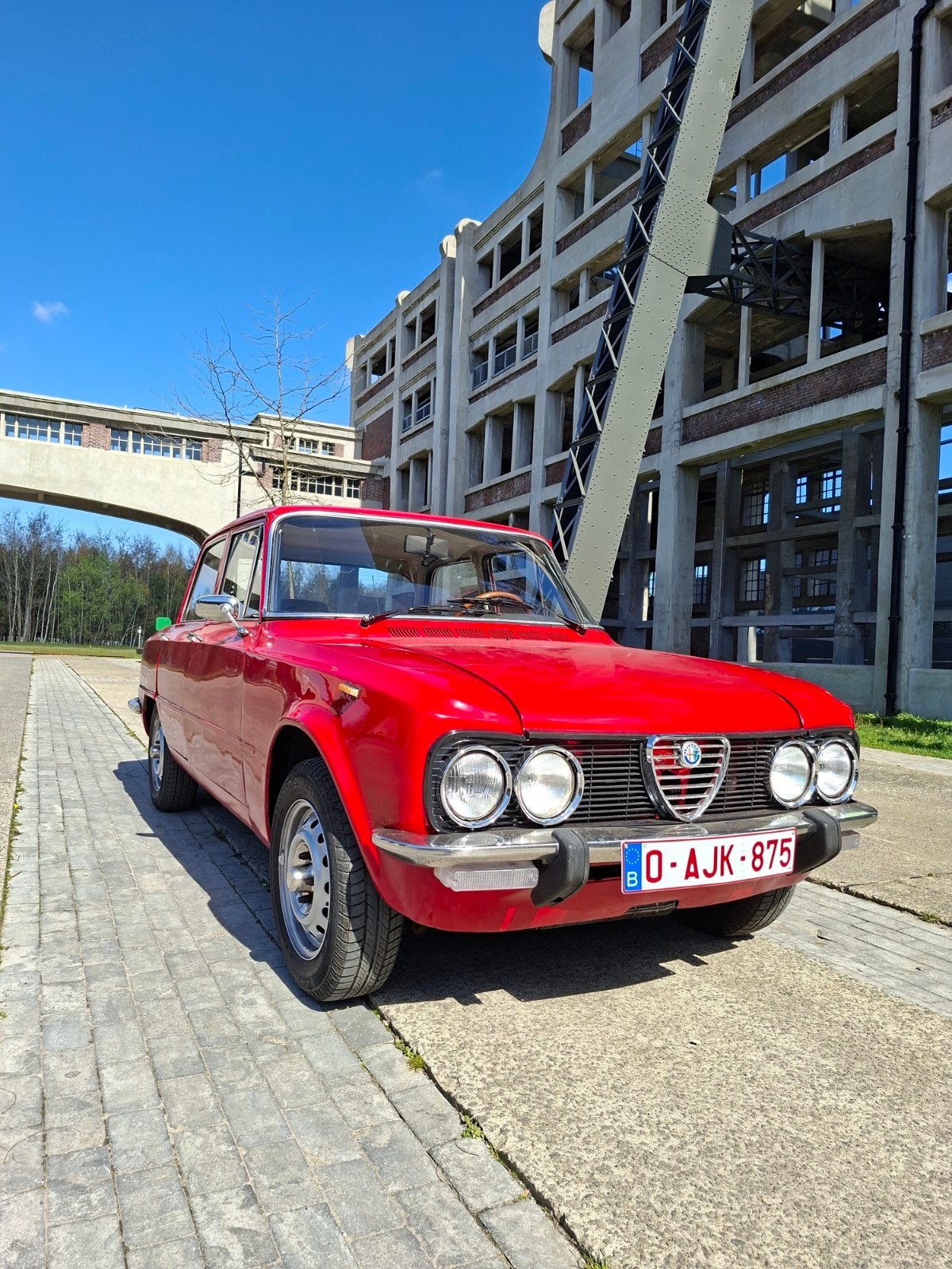 alfaromeo giulla super nuova., Auto's, 4 deurs, 1600 cc, Grijs, Particulier
