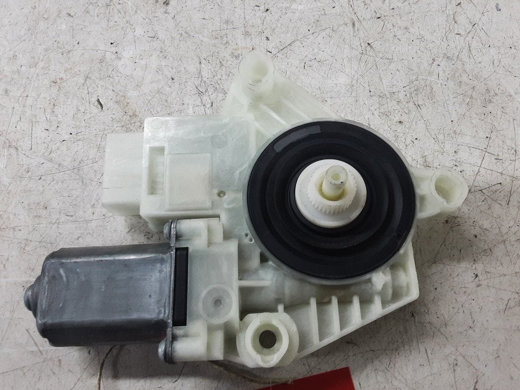 MOTEUR LEVE VITRE ELECTRIQUE ARRIÈRE GAUCHE Golf VII (AUA), Autos : Pièces & Accessoires, Arrière, Volkswagen, Volkswagen AG, Utilisé