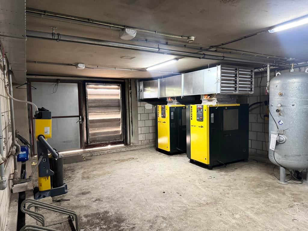 Installatie werk, onderhoud, storingen aan compressoren, Diensten en Vakmensen, Loodgieters en Installateurs, Installatie