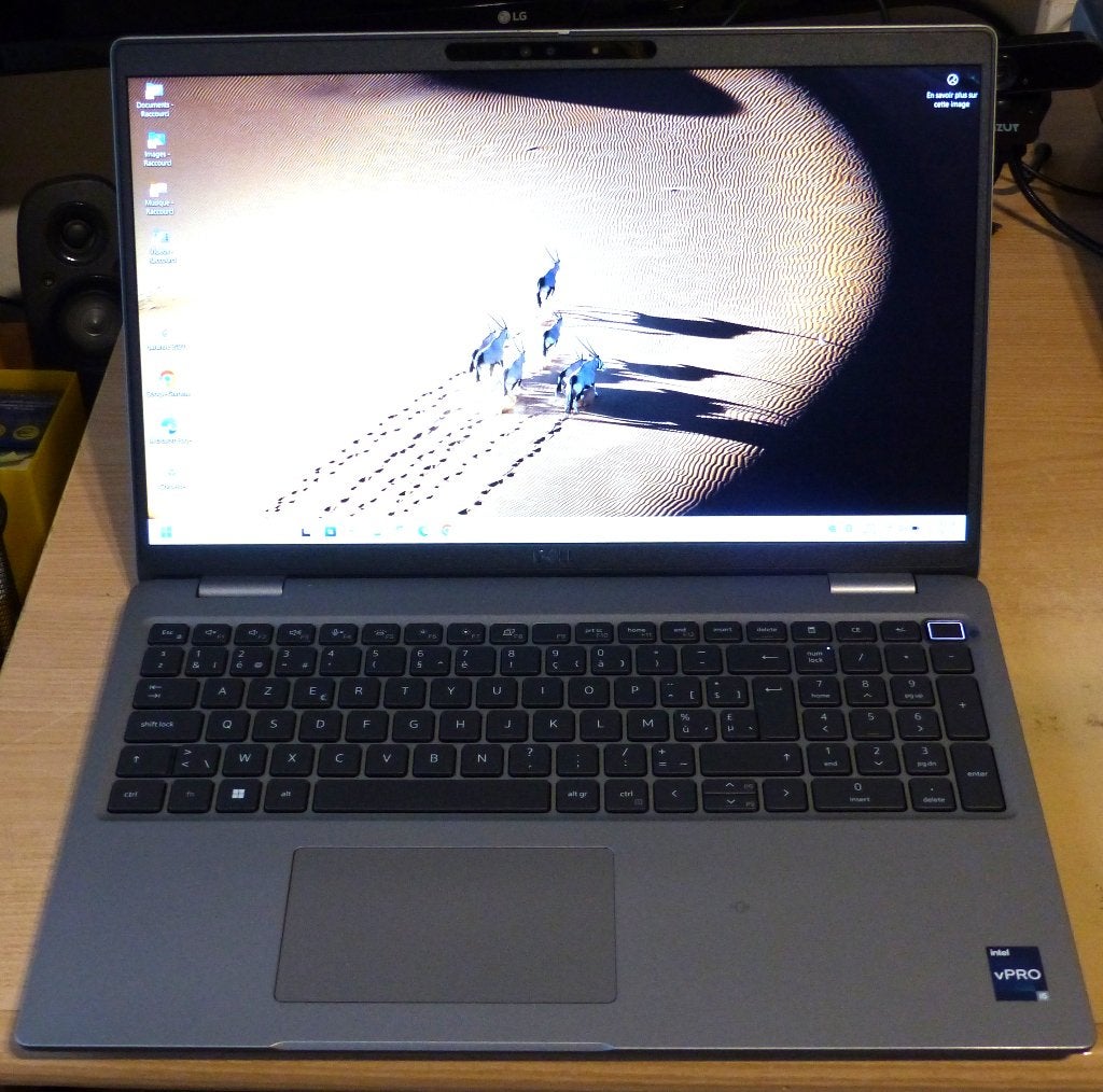 Dell Latitude 5540 vPro 13e generatie, Computers en Software, Ophalen, 256 GB, 15 inch, Zo goed als nieuw