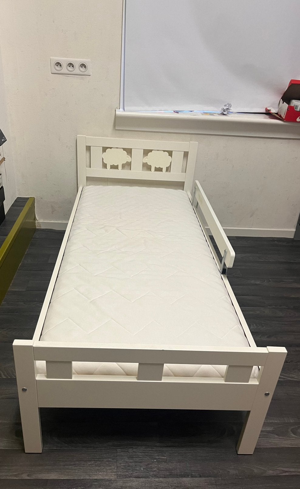 Ikea KRITTER Bed  , white, 70x160 cm, Enlèvement, Matelas