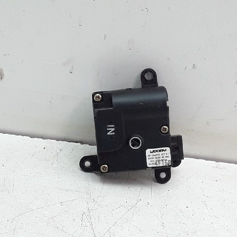 KACHELSTELMOTOR Hyundai Coupe (|D332AKYAA|), Auto-onderdelen, Gebruikt, Hyundai