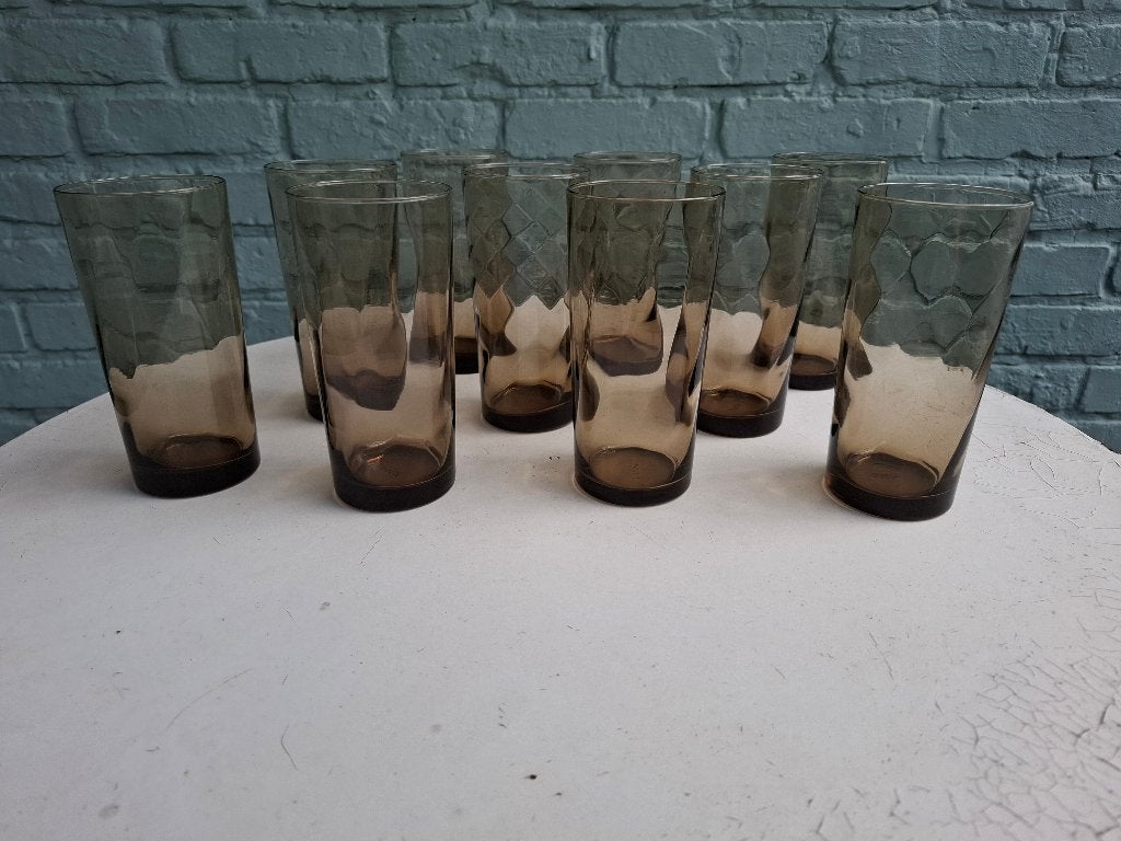 Jaren '60 vintage waterglazen - FINA - gerookt glas, Huis en Inrichting, Glas of Glazen, Vintage, Ophalen of Verzenden, Glas