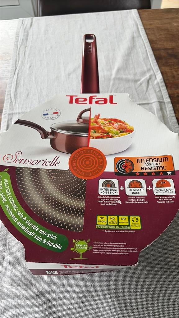 Hapjespan met deksel ø 26 cm, Huis en Inrichting, Keuken | Potten en Pannen, Ophalen, Nieuw, Koekenpan of Braadpan