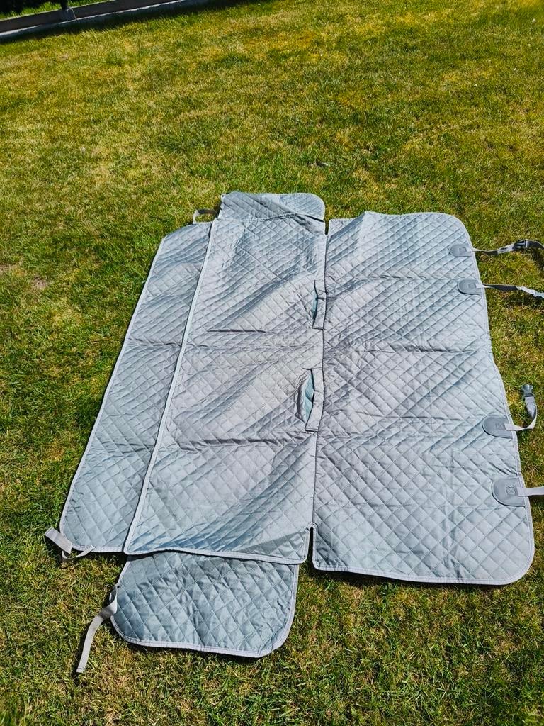 Beschermhoes achterbank auto. Hond autoseat cover., Ophalen