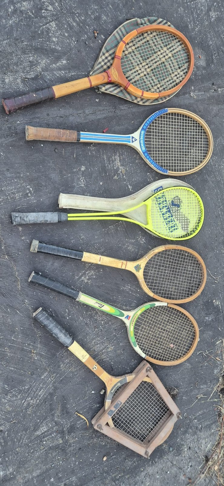 Oude tennisrackets (6 stuks), Enlèvement