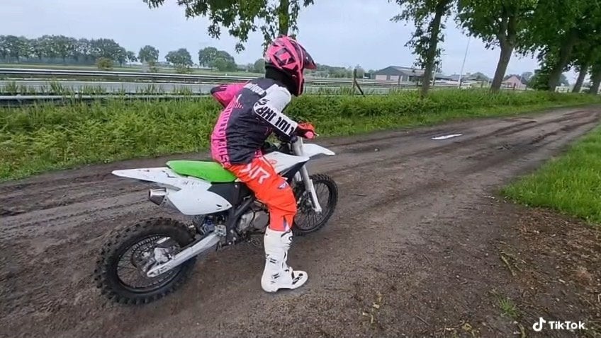 Crossmotor 125cc 4t, Enlèvement ou Envoi, Comme neuf, 125 cm³, Dirt Bike