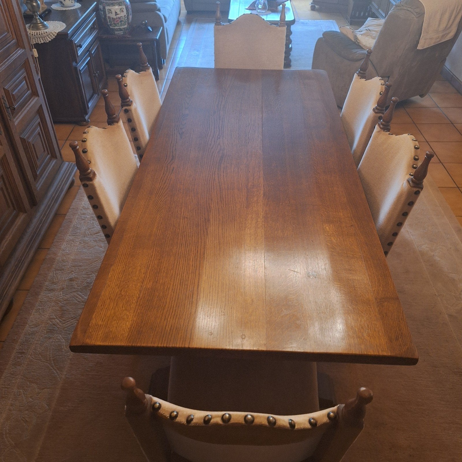 Vol eiken eetkamer met tafel en 6 stoelen en eiken kast, Ophalen, Gebruikt, 6 tot 8 stoelen