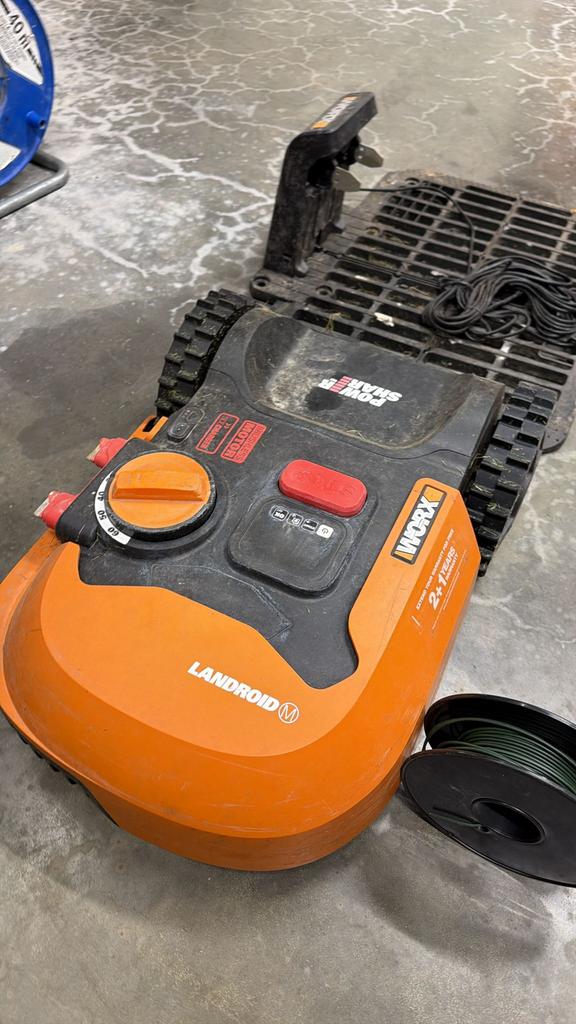 Landroid worx m500 robotmaaier, Enlèvement, Utilisé