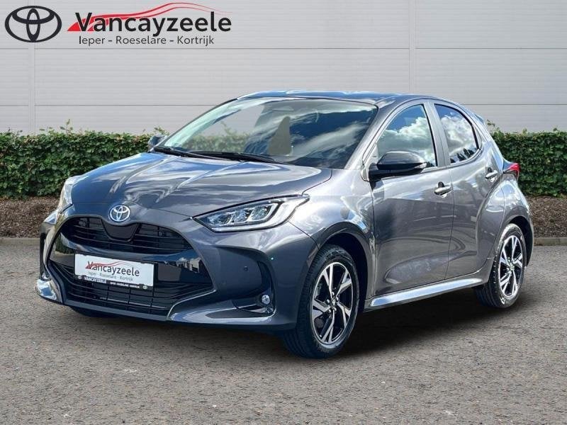 Toyota Yaris Iconic+Hi-techpack+cam+nav+sen, Autos, Toyota, Argent ou Gris, Achat, Euro 6, Noir