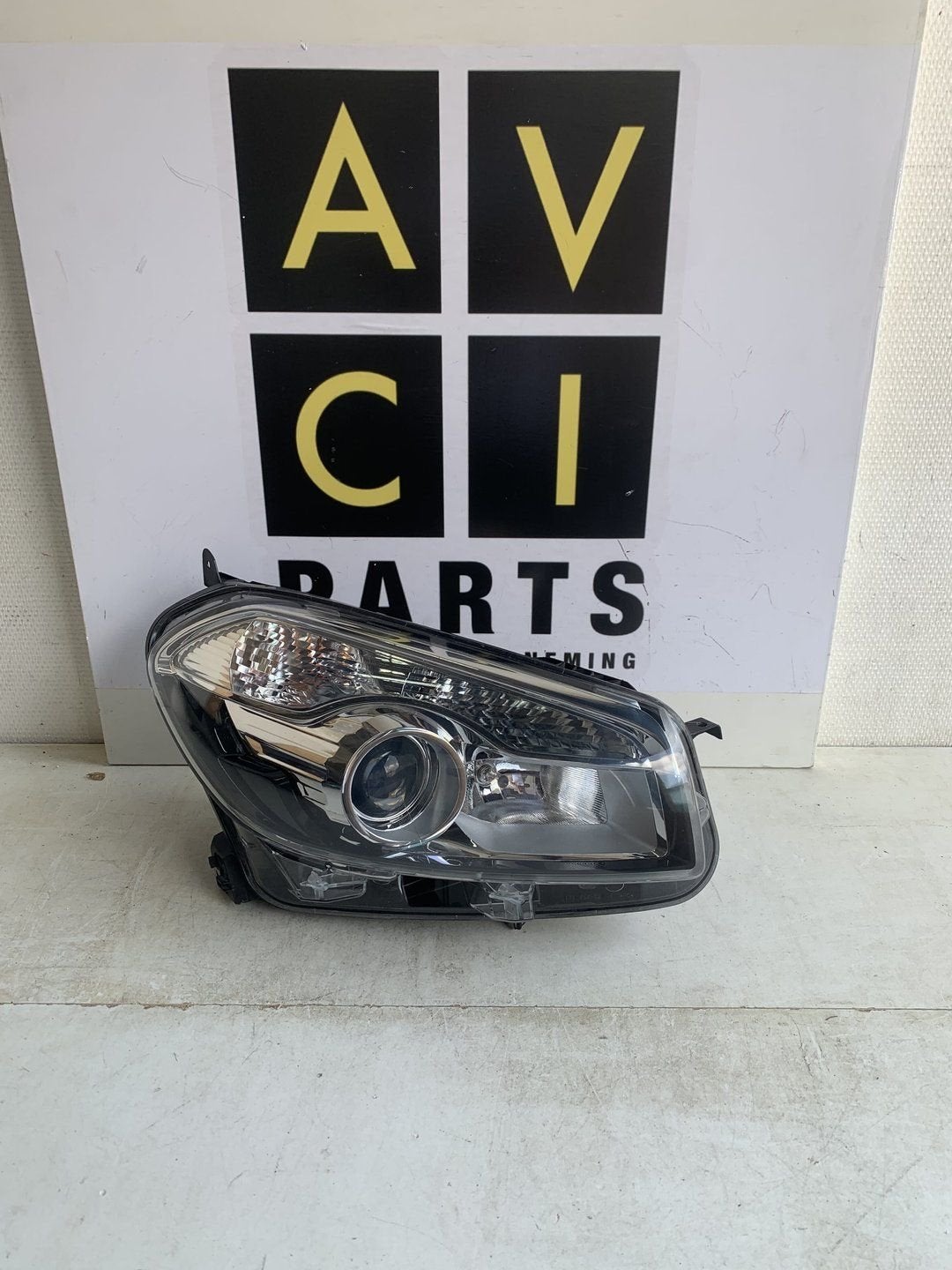 Koplamp Nissan Qashqai J10 Origineel 1EL010336, Auto-onderdelen, Verlichting, Nissan, Gebruikt, Ophalen of Verzenden