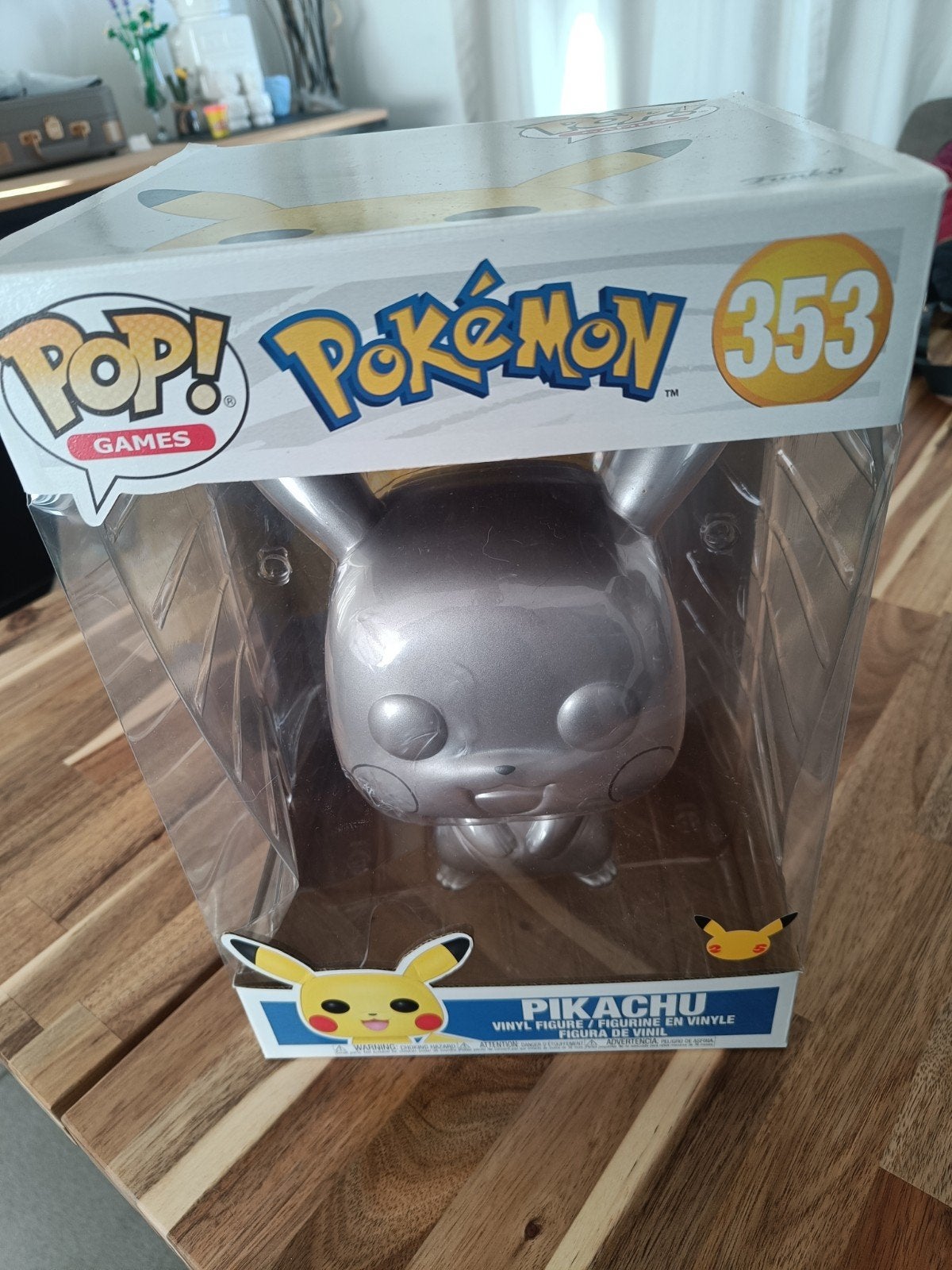 Funko Pop Pikachu 353 metallic 10 inch, Ophalen of Verzenden, Zo goed als nieuw