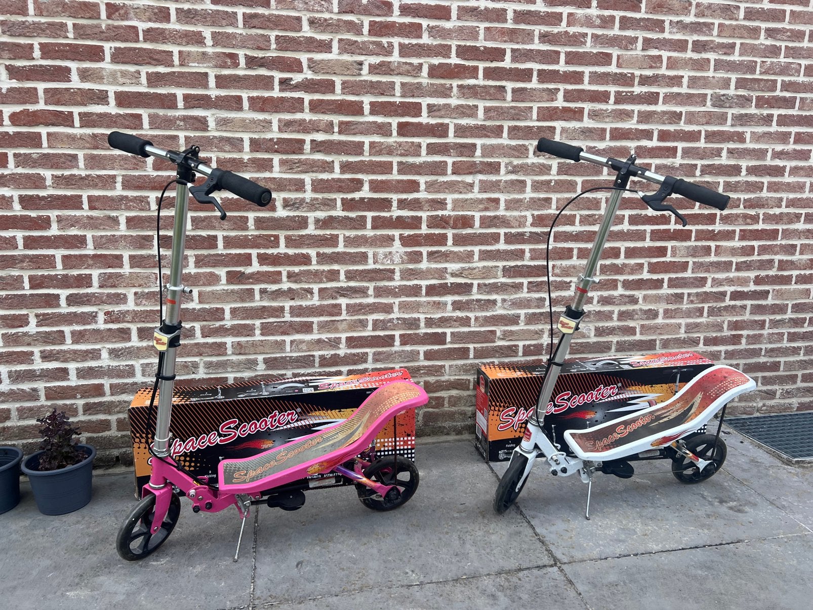 Leuke Space Scooters, Fietsen en Brommers, Ophalen, Gebruikt, Kickbike