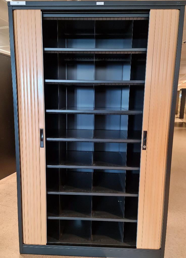 Veel metalen kasten TDS gordijnen, nieuwstaat, Ophalen of Verzenden, Zo goed als nieuw