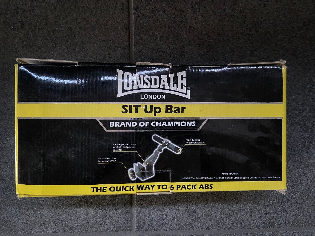 Lonsdale Sit Up Bar – Buikspiertrainer voor onder de deur, Sport en Fitness, Fitnessmaterialen, Ophalen of Verzenden, Zo goed als nieuw
