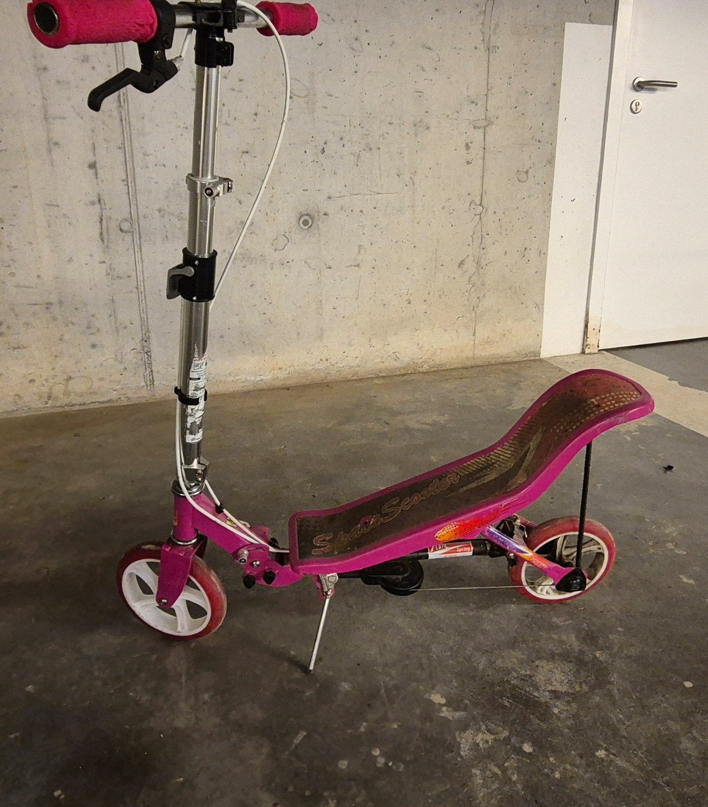 trottinette spatiale entraînée par chaîne, Vélos & Vélomoteurs, Trottinettes, Enlèvement