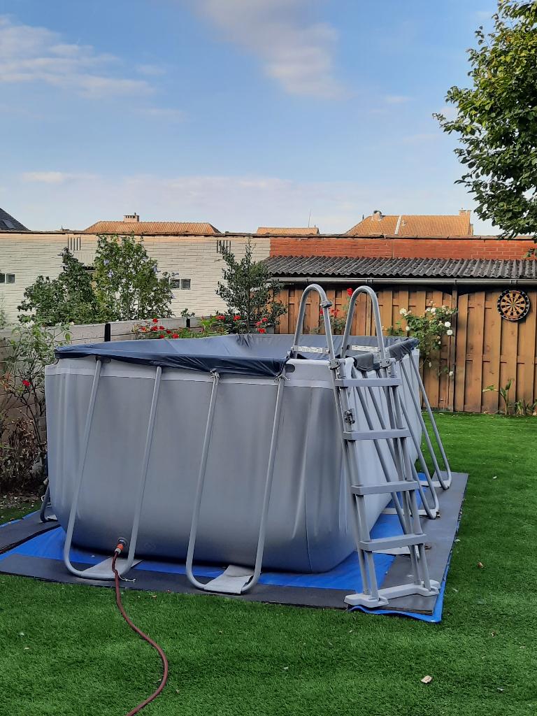 Groot zwembad met glasfilter, Enlèvement, Utilisé, Rectangulaire, 400 cm ou plus