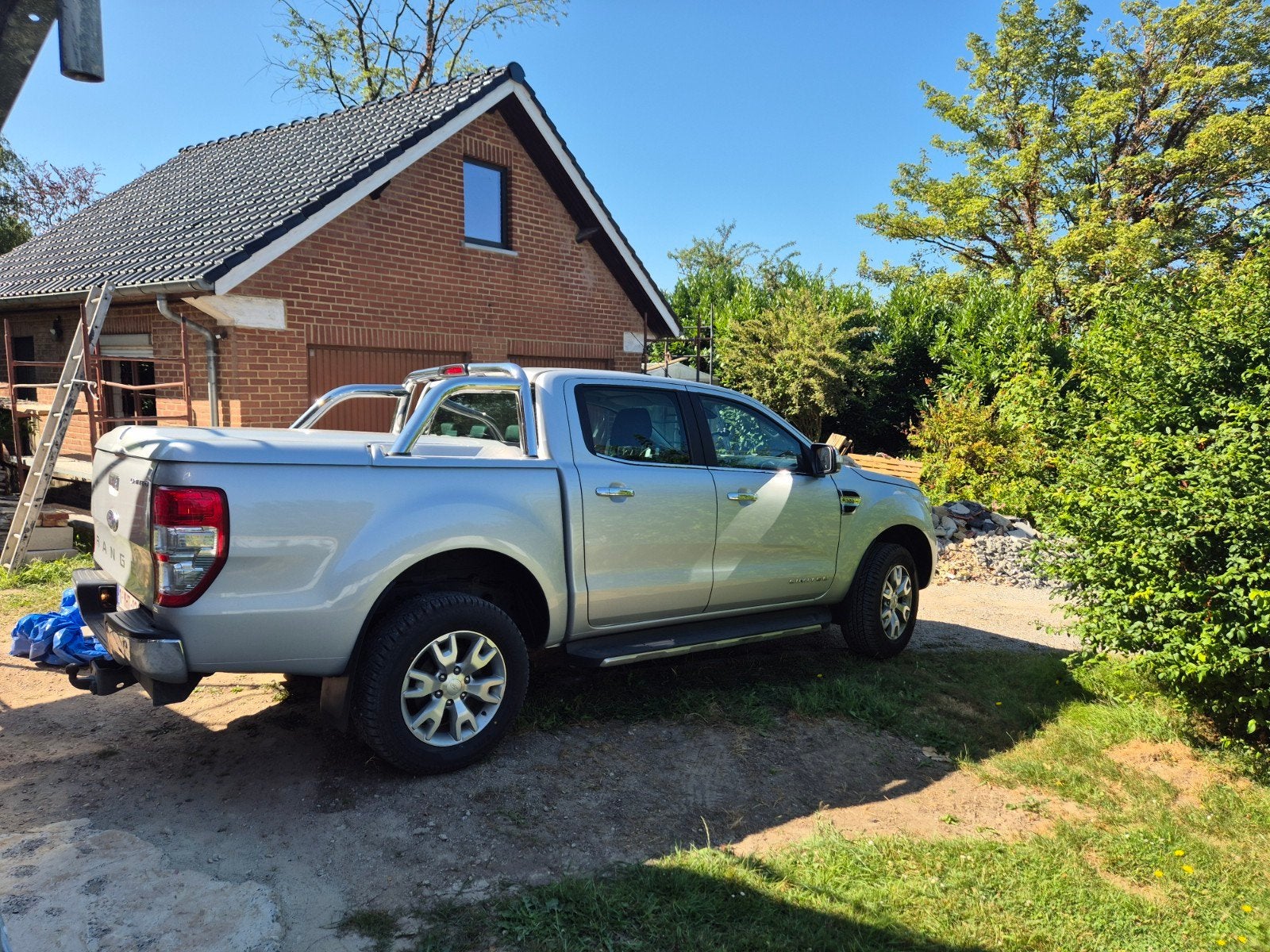 toit rigide et barre chromée pour Ford Ranger T6 et T7, Enlèvement, Utilisé, Ford, Haillon arrière
