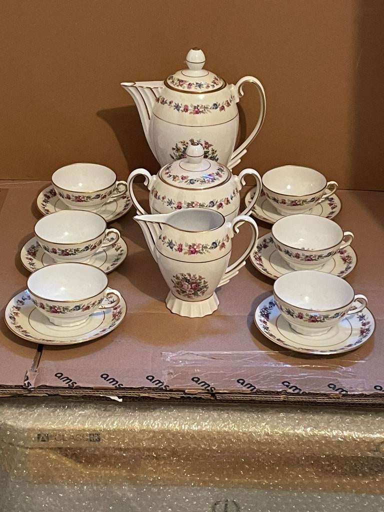 Service à thé porcelaine Limoges France vintage ancien, Enlèvement ou Envoi