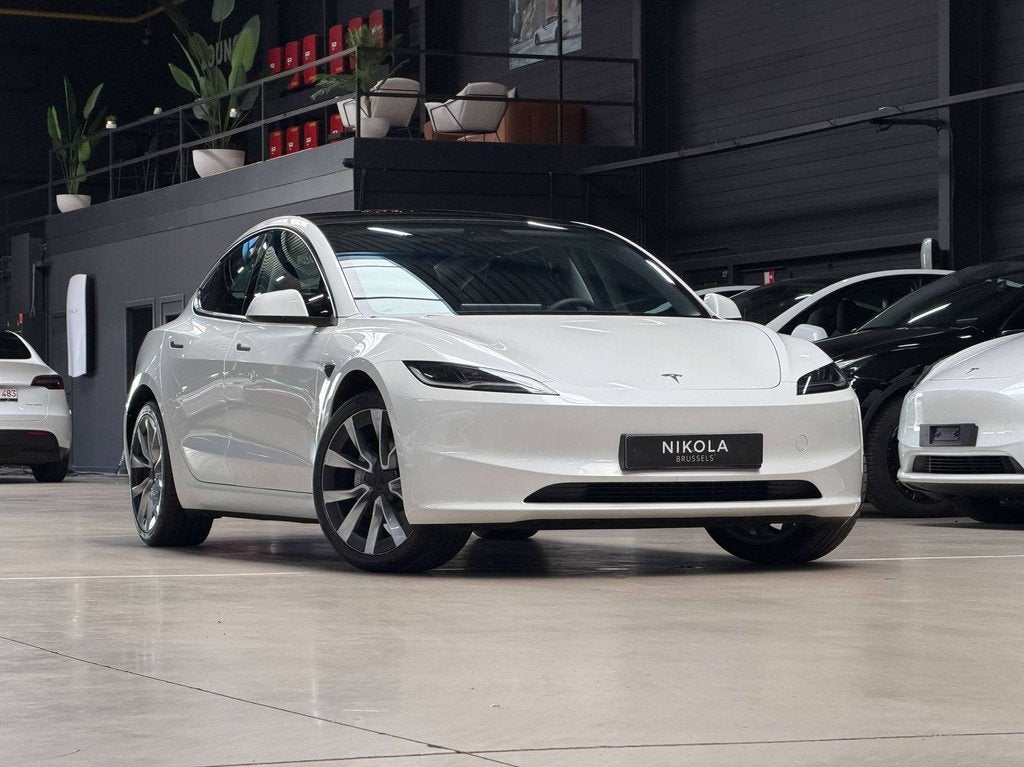 Tesla Model 3 REAR WHEEL DRIVE - LOW MILEAGE - HIGHLAND PREM, Auto's, Automaat, Achterwielaandrijving, Gebruikt, https://public.car-pass.be/vhr/5b8caa67-7aef-491a-b62e-ab7961554e94