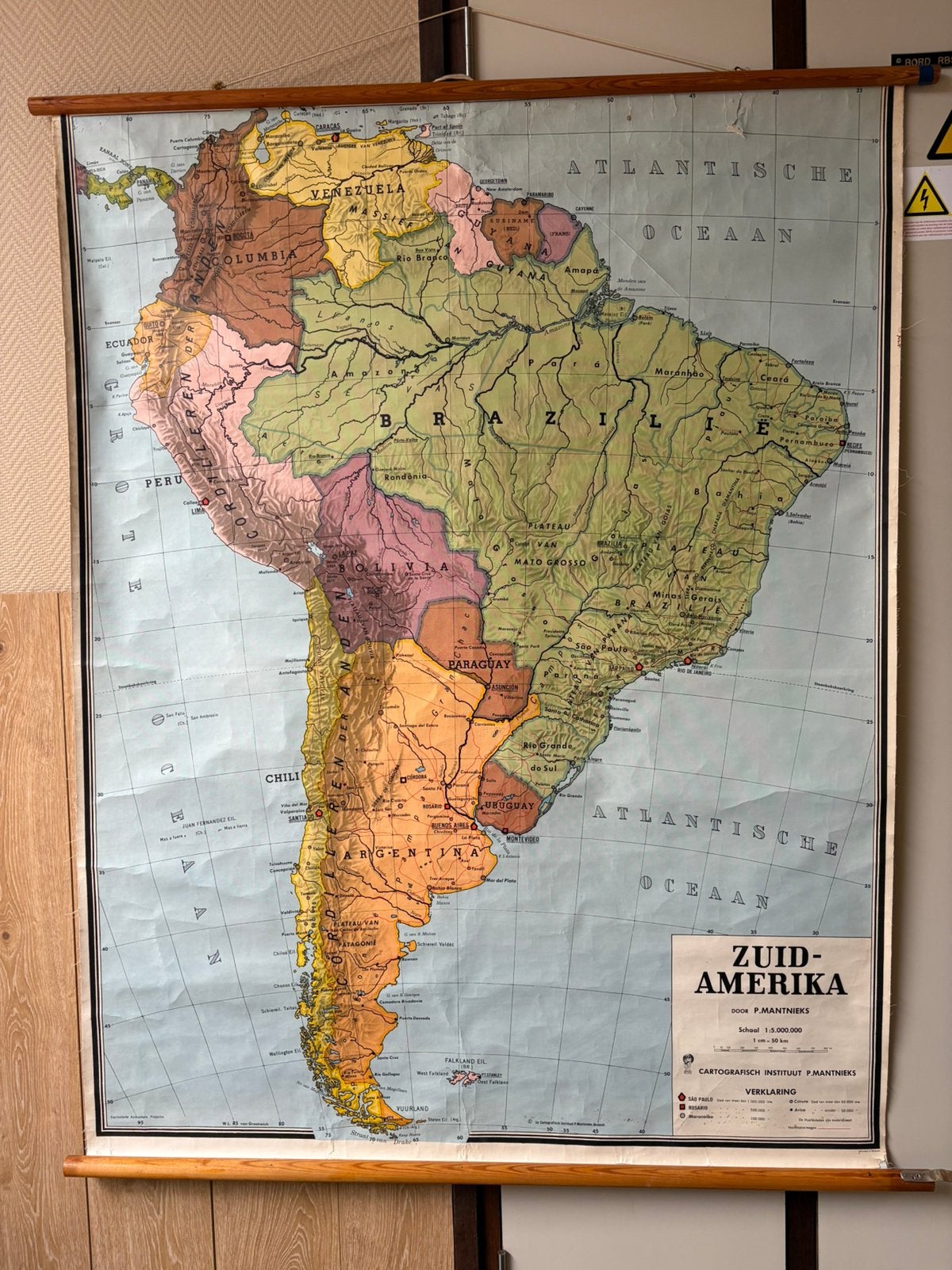Schoolwandkaart Zuid-Amerika, Antiek en Kunst, Antiek | Schoolplaten, Ophalen, Aardrijkskunde