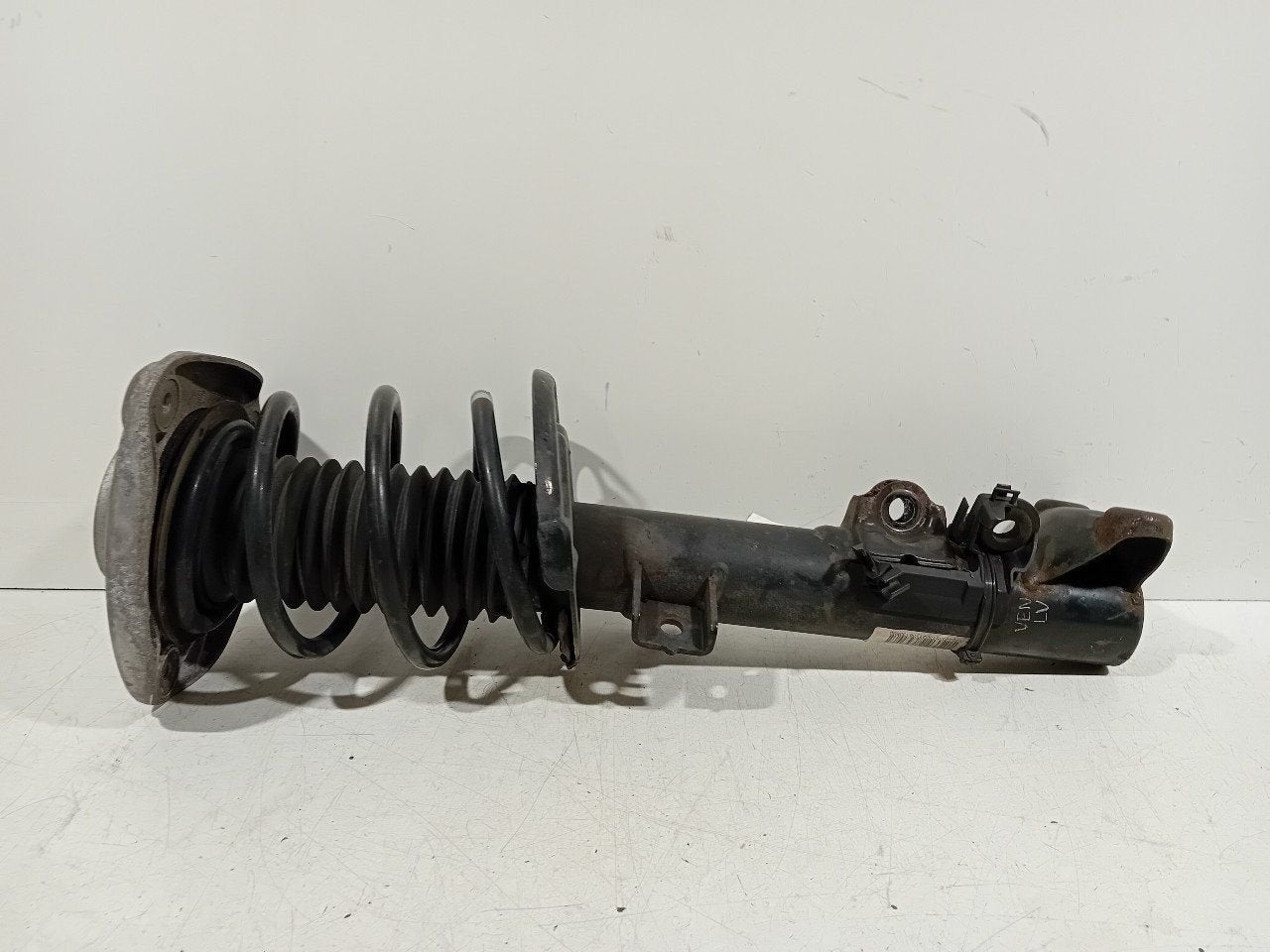 Veerpoot links voor Mercedes-Benz SLK-Klasse, Onderdelen@venauto.nl, Van der Ven Autorecycling B.V., Gebruikt, Ettenseweg 76, 4706 PB Roosendaal, The Netherlands