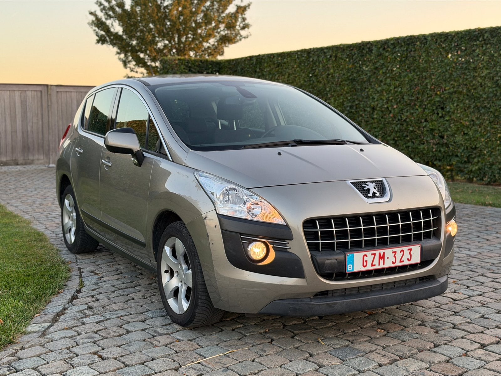 Peugoet 3008 1.6D AUTOMATIQUE 150.oookm, Euro 5, Achat, 4 portes, Entretenue par le concessionnaire