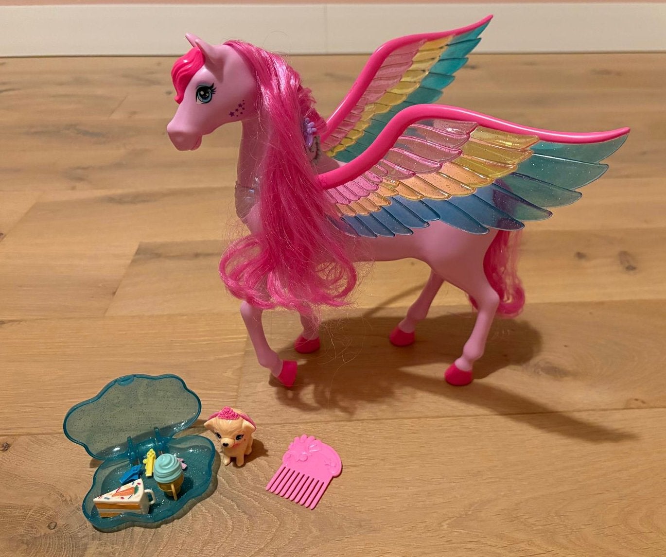 Barbie A Touch of Magic Pegasus paard, Ophalen of Verzenden, Zo goed als nieuw