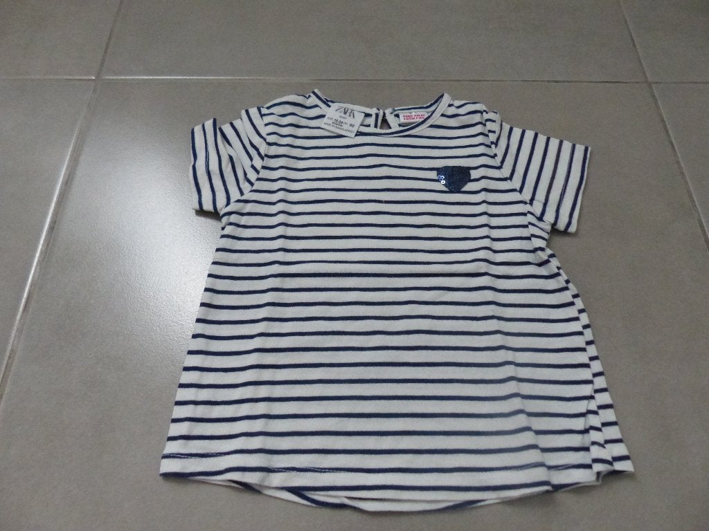 T-shirt à manches courtes pour fille - taille 92, Enfants & Bébés, Vêtements enfant | Taille 92, Enlèvement ou Envoi, Chemise ou À manches longues