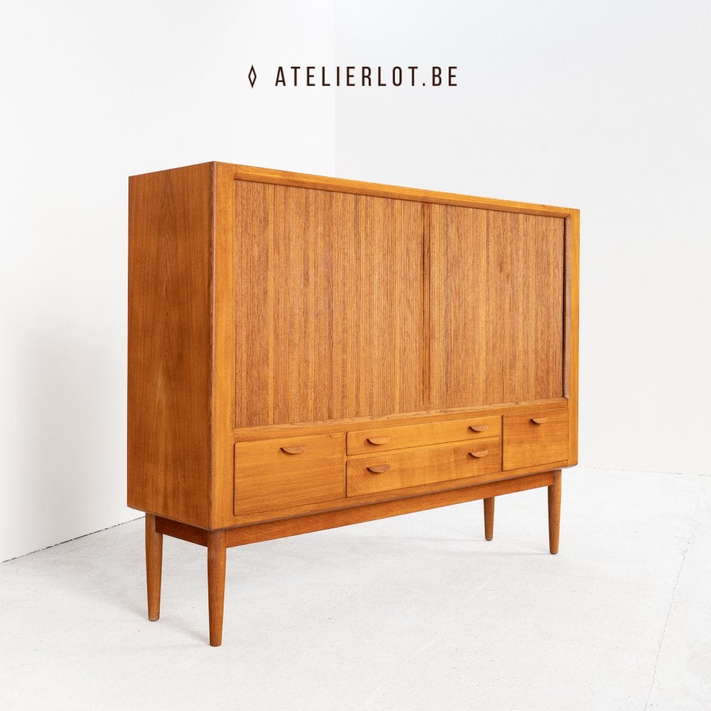 Deens Design Highboard jaloeziedeuren – Chr. L. Larsen & Søn, Maison & Meubles, 25 à 50 cm, 150 à 200 cm, Utilisé, Chêne