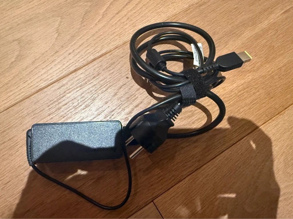 Chargeur officiel Lenovo 45W 20V embout jaune Slim Tip, Informatique & Logiciels, Enlèvement ou Envoi, Comme neuf